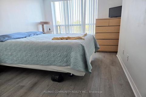 Photo 12 at 312 - 8 Mondeo Drive, Dorset Park, Toronto