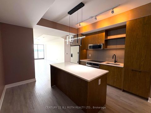 Photo 3 at 609 - 185 Dunlop Street, Lakeshore, Barrie