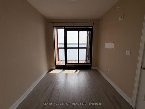 Photo 14 at 609 - 185 Dunlop Street, Lakeshore, Barrie Photo 14 at 609 - 185 Dunlop Street, Lakeshore, Barrie