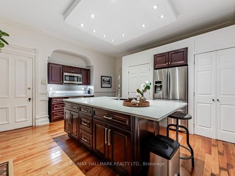 Photo 8 at 50 Rose Avenue, South St. James Town, Toronto