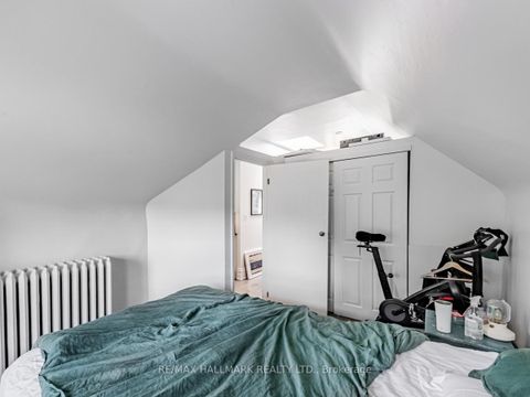 Photo 17 at 50 Rose Avenue, South St. James Town, Toronto