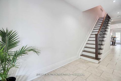 Photo 5 at 44 Jesmond Avenue N, Oakwood Village, Toronto Photo 5 at 44 Jesmond Avenue N, Oakwood Village, Toronto