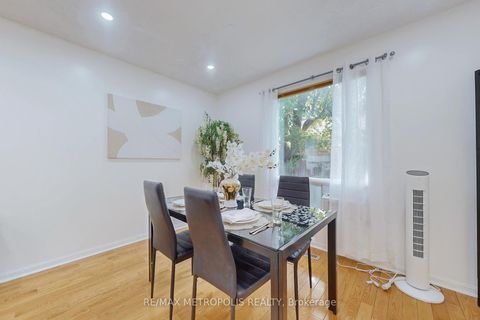 Photo 7 at 6 Rockwood Drive, Cliffcrest, Toronto