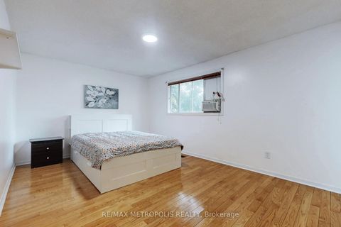 Photo 24 at 6 Rockwood Drive, Cliffcrest, Toronto