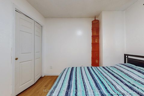 Photo 31 at 6 Rockwood Drive, Cliffcrest, Toronto