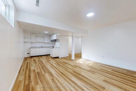 Photo 39 at 6 Rockwood Drive, Cliffcrest, Toronto