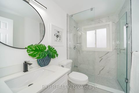 Photo 10 at 22 Jones Court, Aurora Highlands, Aurora