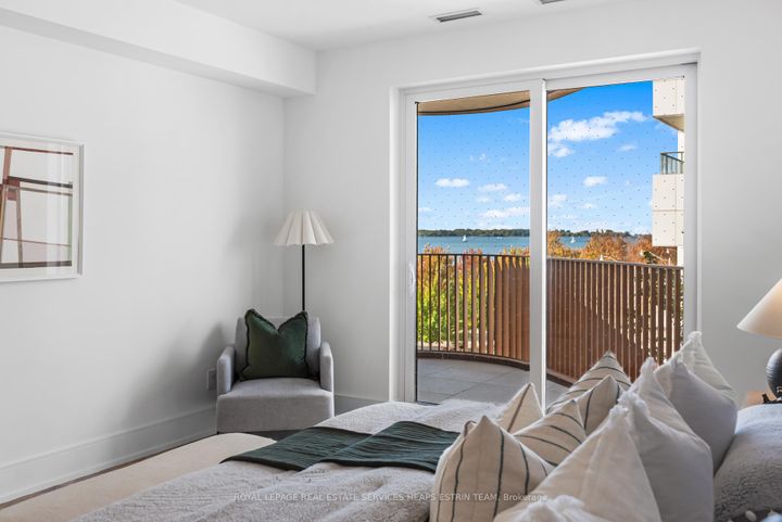 Photo 26 at 213 - 155 Merchants' Wharf, Waterfront Communities C8, Toronto