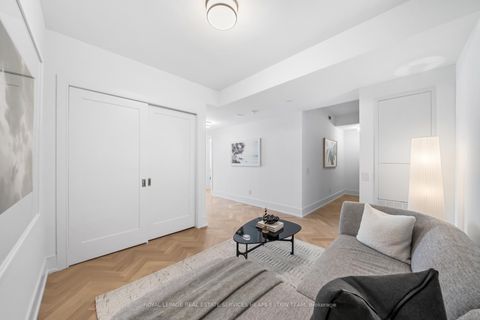 Photo 17 at 213 - 155 Merchants' Wharf, Waterfront Communities C8, Toronto