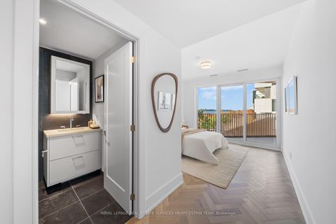 Photo 21 at 213 - 155 Merchants' Wharf, Waterfront Communities C8, Toronto
