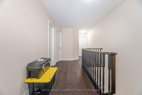 Photo 16 at 68 Denton Circle, Maple, Vaughan