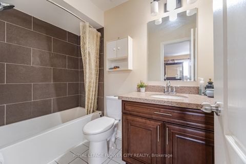 Photo 20 at 68 Denton Circle, Maple, Vaughan