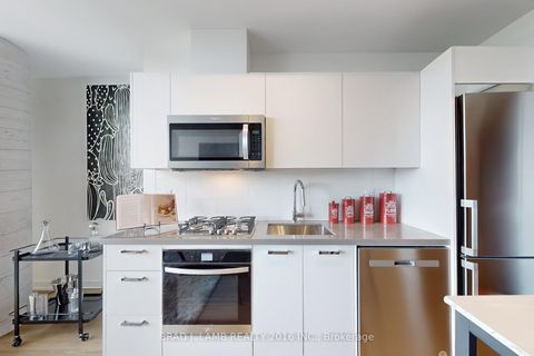 Photo 12 at 705 - 195 McCaul Street, Chinatown, Toronto