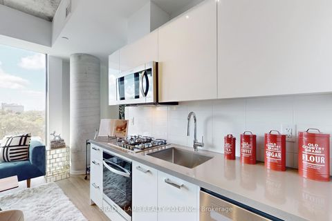 Photo 13 at 705 - 195 McCaul Street, Chinatown, Toronto