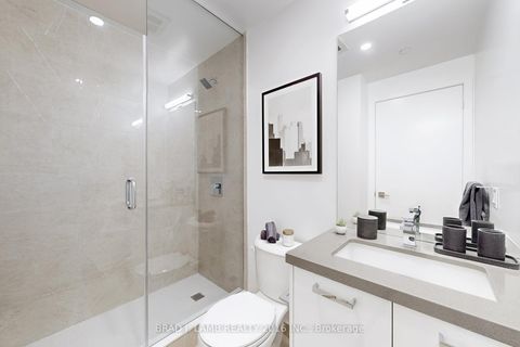 Photo 15 at 1004 - 195 McCaul Street, Chinatown, Toronto