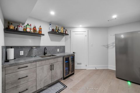 Photo 36 at 130 Fifth Avenue, East Woodbridge, Vaughan