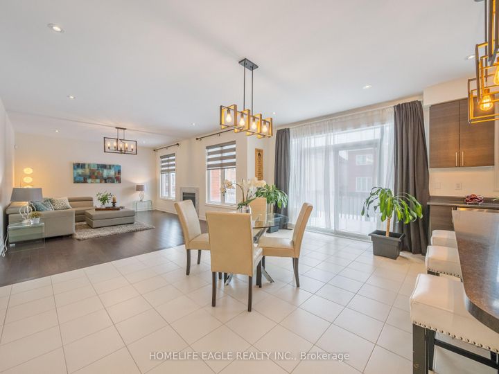 Photo 13 at 27 Scarlet Way, Bradford, Bradford West Gwillimbury