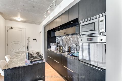 Photo 8 at 2501 - 88 Blue Jays Way, Waterfront Communities C1, Toronto
