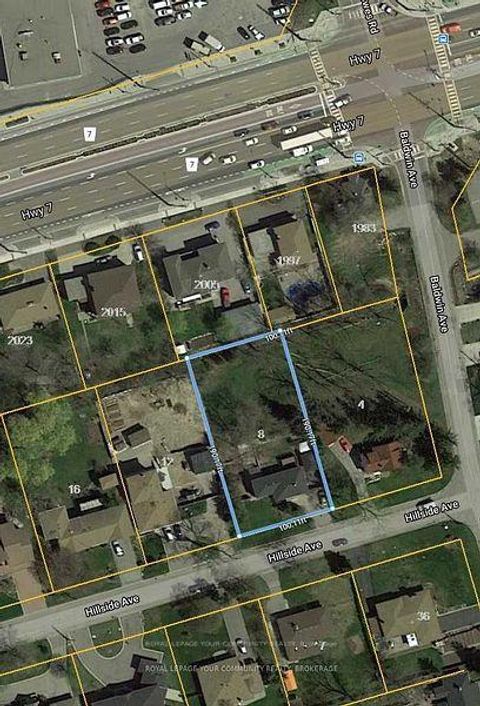 Photo 2 at 8 Hillside Avenue, Concord, Vaughan