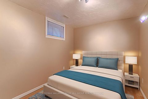 Photo 8 at 172 Sundew Drive, Holly, Barrie