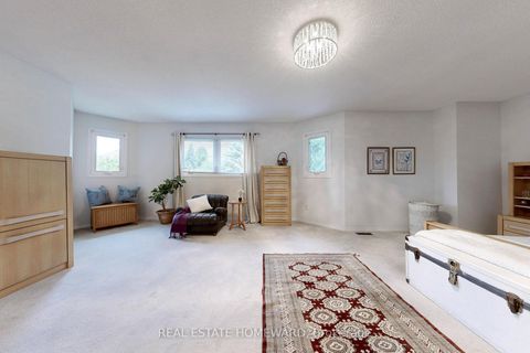 Photo 15 at 20 Anvil Court, Westbrook, Richmond Hill