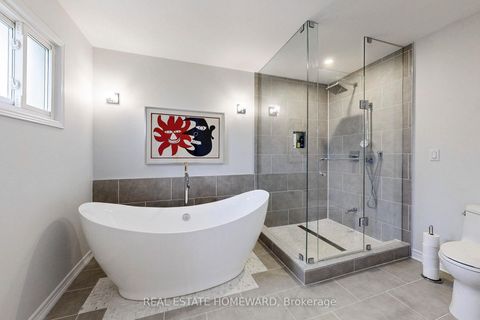 Photo 17 at 20 Anvil Court, Westbrook, Richmond Hill