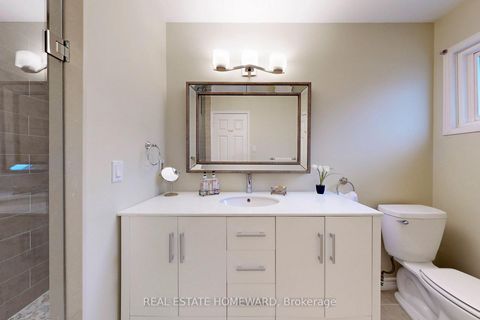 Photo 21 at 20 Anvil Court, Westbrook, Richmond Hill