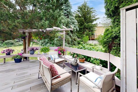 Photo 39 at 20 Anvil Court, Westbrook, Richmond Hill