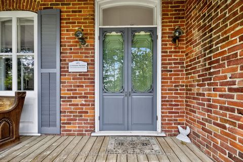 Photo 4 at 126 Letitia Street, Letitia Heights, Barrie