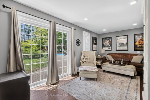 Photo 17 at 126 Letitia Street, Letitia Heights, Barrie Photo 17 at 126 Letitia Street, Letitia Heights, Barrie