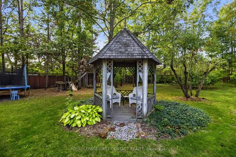 Photo 37 at 126 Letitia Street, Letitia Heights, Barrie