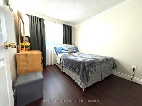 Photo 10 at 119 Briarwood Avenue, Clairville, Toronto