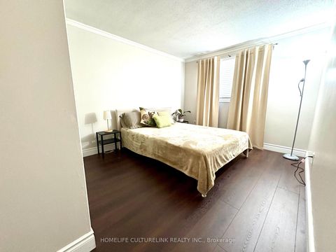 Photo 12 at 119 Briarwood Avenue, Clairville, Toronto