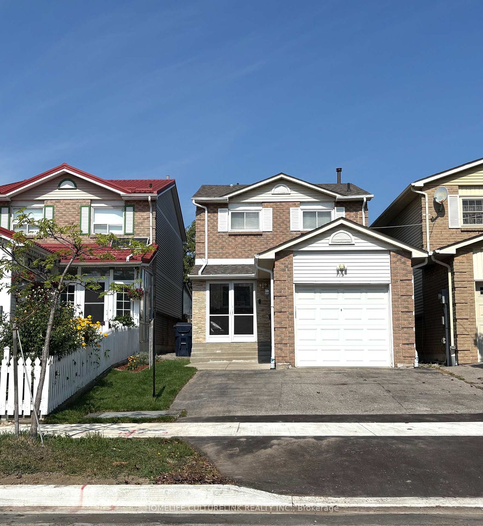 119 Briarwood Avenue, Clairville, Toronto 