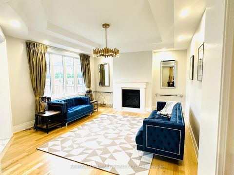 Photo 5 at 41 Glen Abbey Trail, Kleinburg, Vaughan