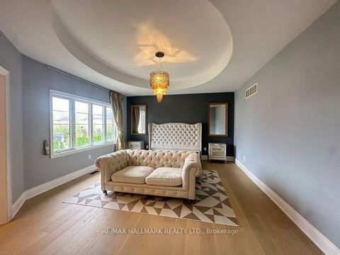 Photo 11 at 41 Glen Abbey Trail, Kleinburg, Vaughan