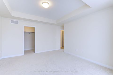 Photo 16 at 106 Settlers Road E, GO Glenorchy, Oakville