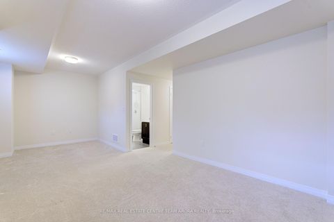 Photo 36 at 106 Settlers Road E, GO Glenorchy, Oakville