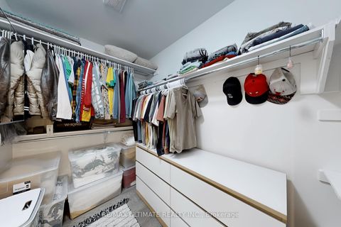 Photo 11 at 68 Barkwin Drive, Beaumonde Heights, Toronto