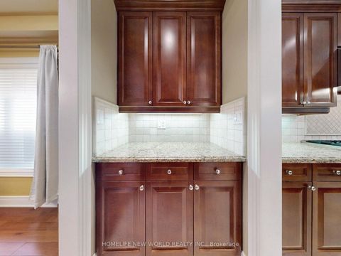 Photo 13 at 3199 Ribble Crescent, BC Bronte Creek, Oakville