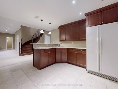 Photo 40 at 3199 Ribble Crescent, BC Bronte Creek, Oakville