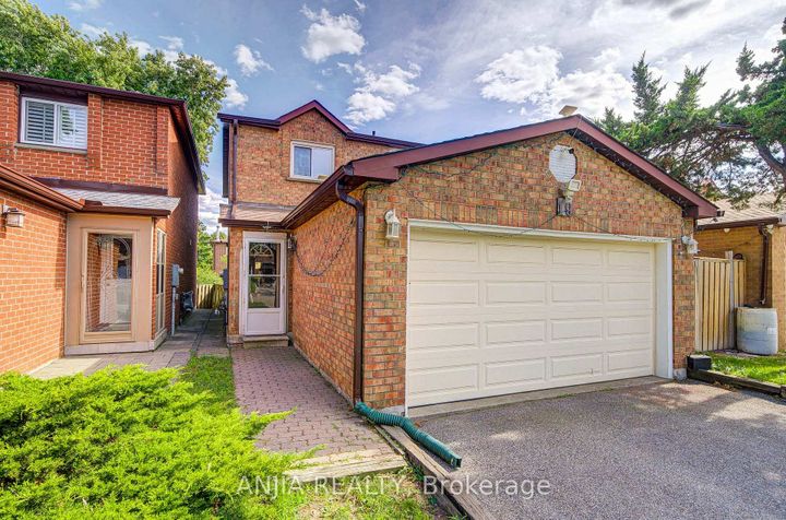 Photo 1 at 19 Dunbar Crescent, Milliken Mills East, Markham
