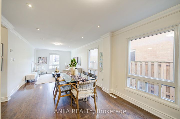 Photo 14 at 19 Dunbar Crescent, Milliken Mills East, Markham