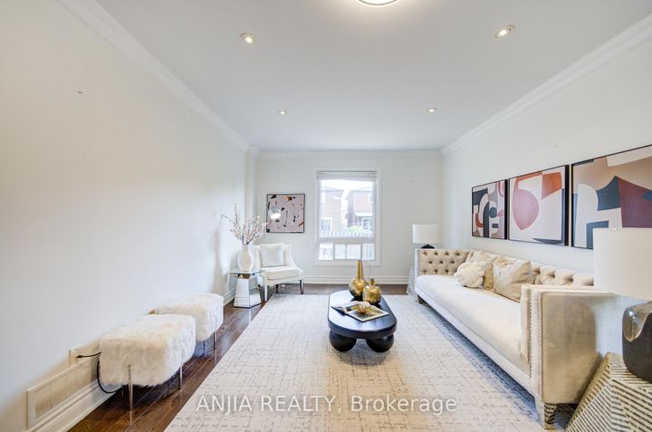 Photo 16 at 19 Dunbar Crescent, Milliken Mills East, Markham