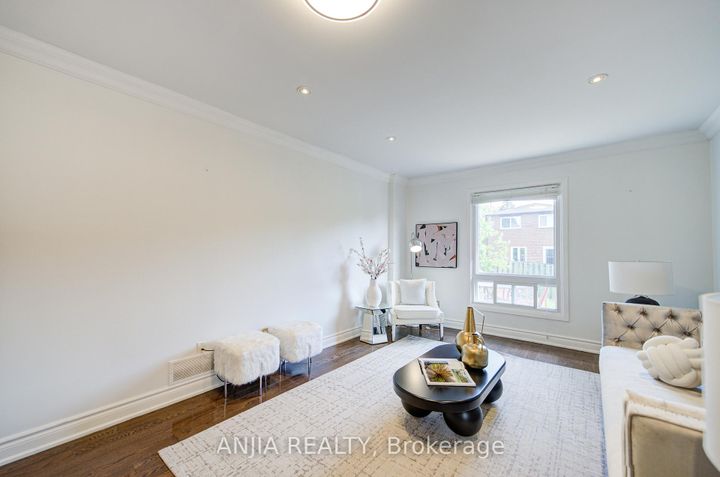 Photo 17 at 19 Dunbar Crescent, Milliken Mills East, Markham