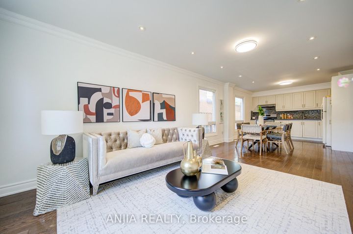Photo 18 at 19 Dunbar Crescent, Milliken Mills East, Markham