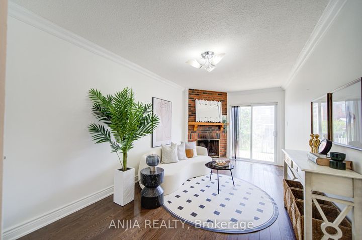 Photo 20 at 19 Dunbar Crescent, Milliken Mills East, Markham