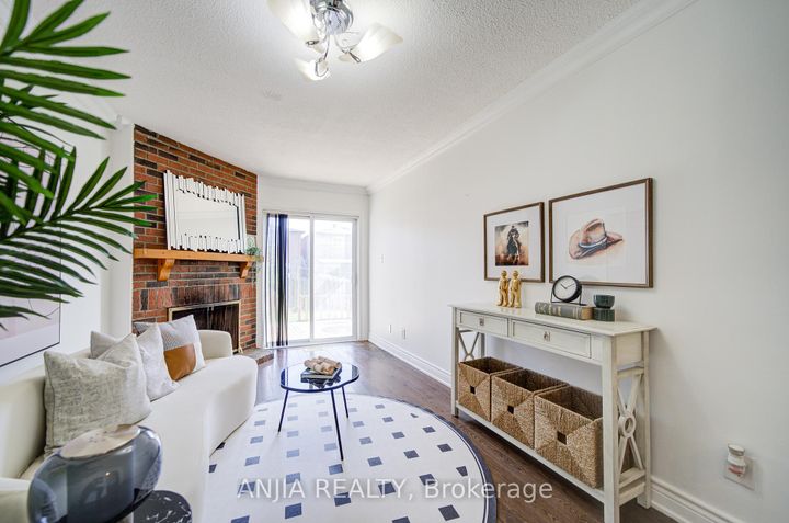 Photo 22 at 19 Dunbar Crescent, Milliken Mills East, Markham
