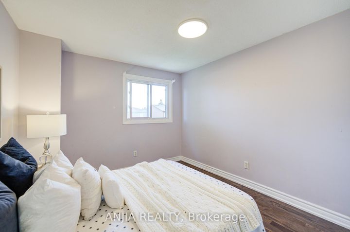 Photo 28 at 19 Dunbar Crescent, Milliken Mills East, Markham