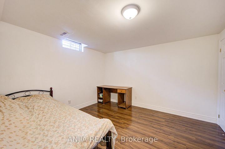 Photo 44 at 19 Dunbar Crescent, Milliken Mills East, Markham